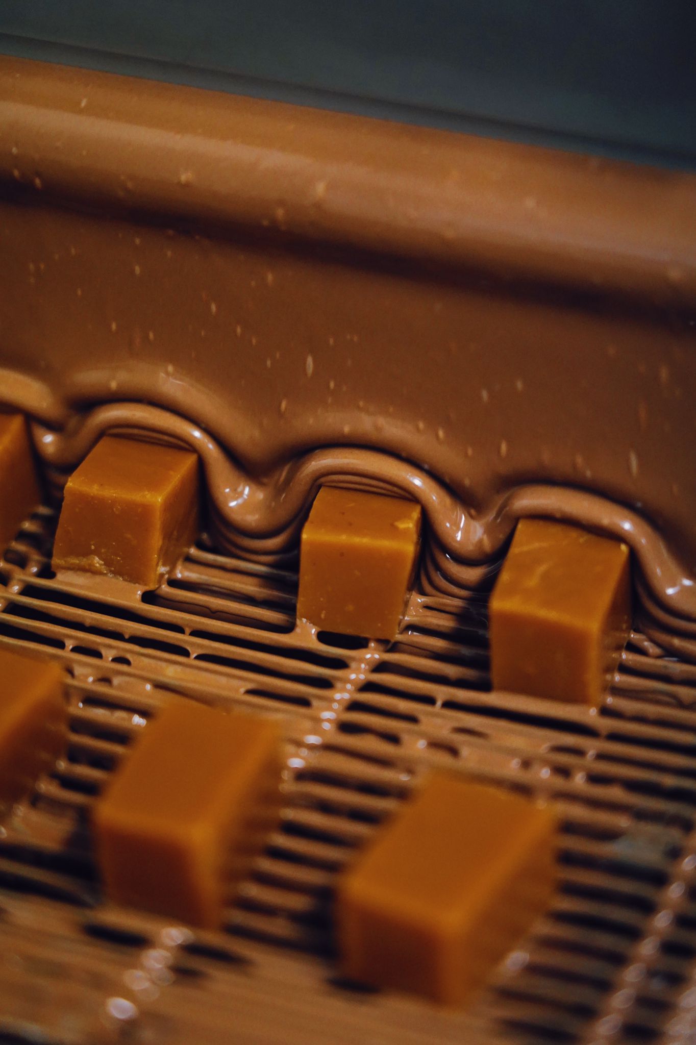 CHOCOLATE Buttery Salted Caramels 120gm | 10 x Bon Bons